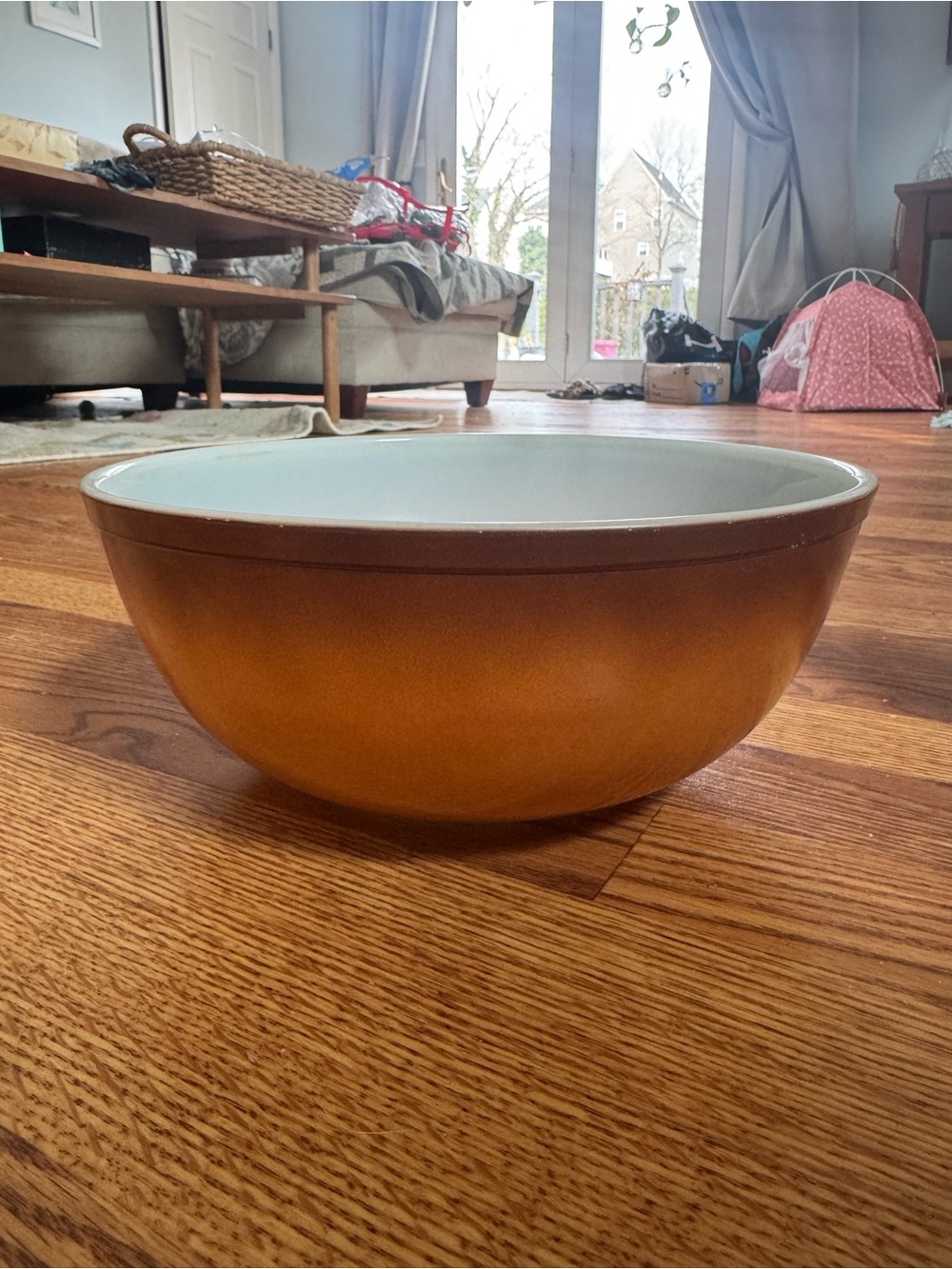 4 Qt Old Orchard Pyrex Mixing Bowl